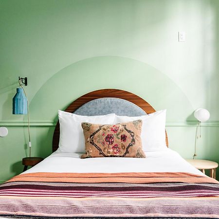 The Frenchmen New Orleans By Kasa Hotel Ngoại thất bức ảnh